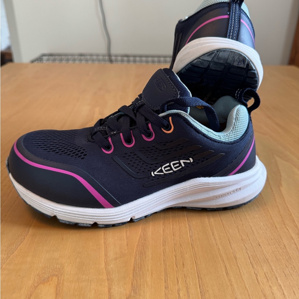 Keen Women’s Utility Minneapolis Work Safety Shoes- Like NEW size 6.0